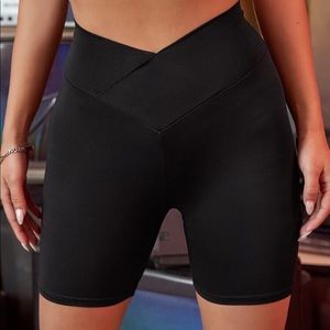 SHEIN brand- Size: Large- Color: Black